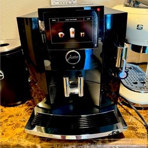 ♣️🌟♣️‼️ NEW‼️ Jura S8 Automatic Coffee and Espresso Machine (Piano Black) ♣️🌟